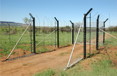 SOUTHWEST POWER FENCE AMP; LIVESTOCK EQUIP - ELECTRIC FENCE